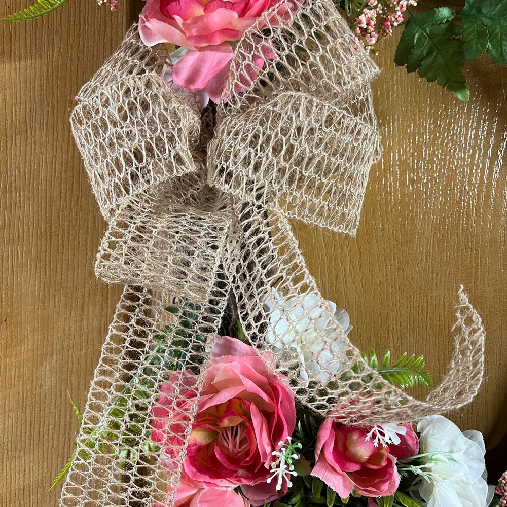 Spring collection grapevine wreath - Picture 3 of 7